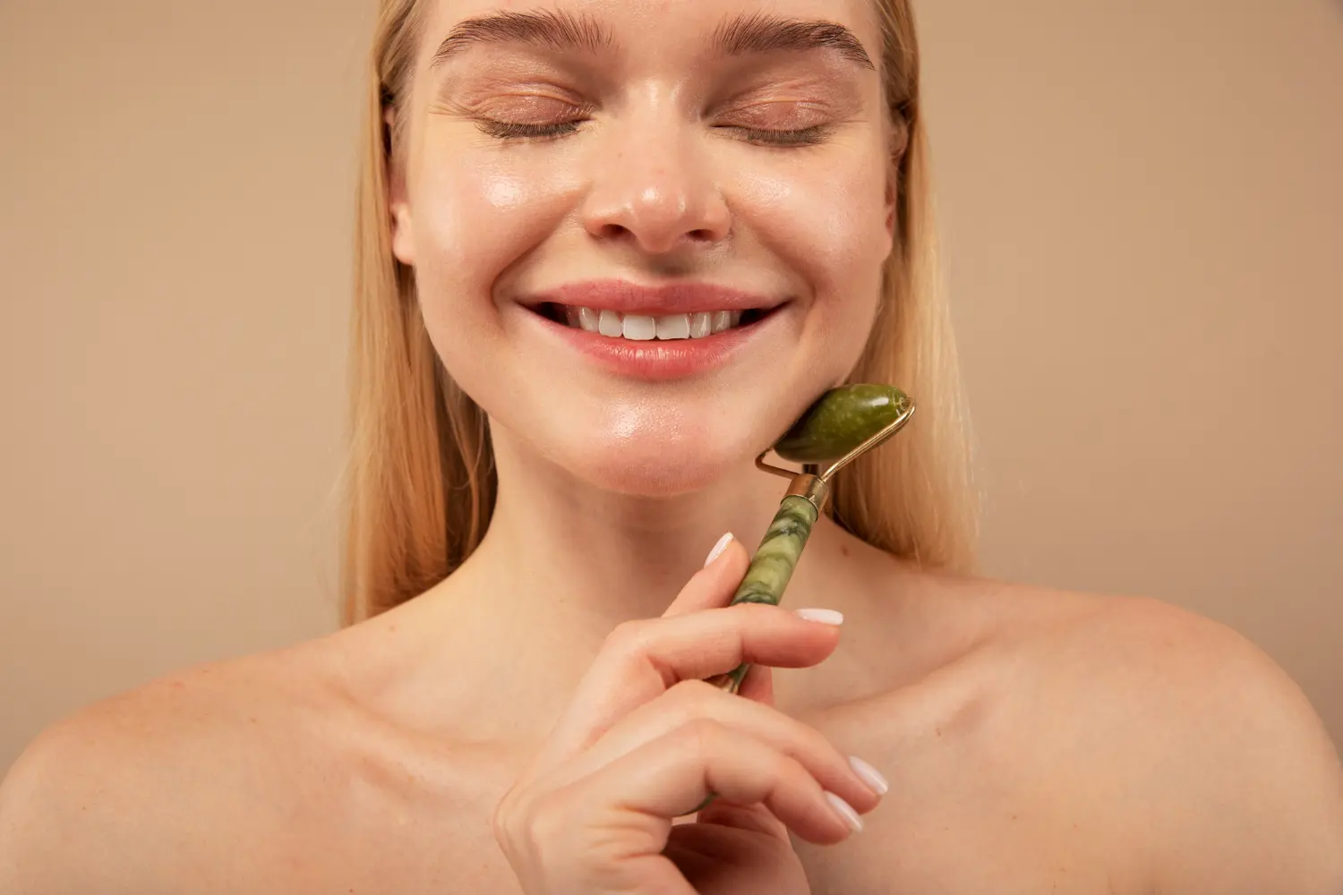 Aloe Vera for Skin: Top Benefits and Uses