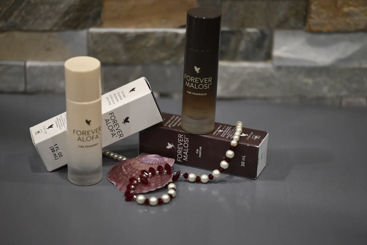 Fragrances1 forever aloe lady